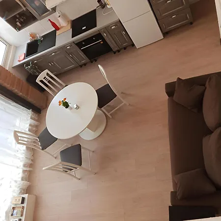 Appt Climatisé, 4 à 6 Couchages Tarn, Albi, Gaillac, Cordes, Wifi Gratuit, Boîte à Clés, Proche Commodités Et Gare Routière * Graulhet