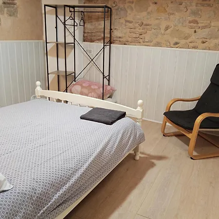 Appt Climatise, 4 A 6 Couchages Tarn, Albi, Gaillac, Cordes, Wifi Gratuit, Boite A Cles, Proche Commodites Et Gare Routiere-linge De Lit Et Toilette Offerts A Partir De 4 Nuits Graulhet